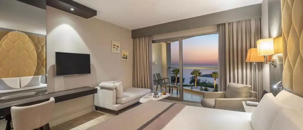 Elexus Hotel Resort and Spa and Casino